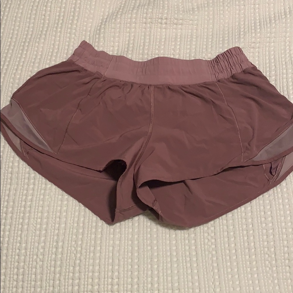 Lululemon Hotty Hot Short